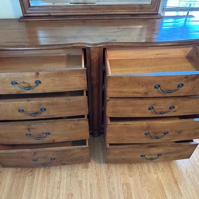 Kincaid Solid Wood Dresser with Eight Drawers