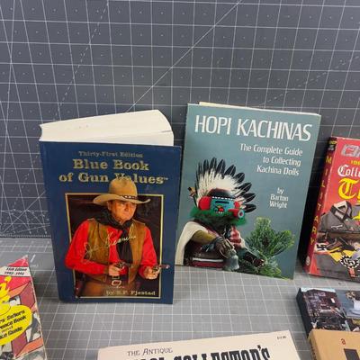 A whole bunch of Antique and Collectible Guides
