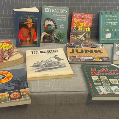 A whole bunch of Antique and Collectible Guides