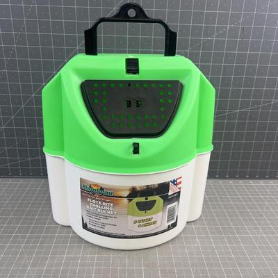 NEW Bait Bucket for Fishing