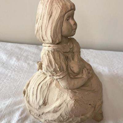 Bright Eyes Girl With Bunny Sculpture (LR)