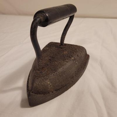 Two Antique Cast Iron Sad Irons (FE-EL)