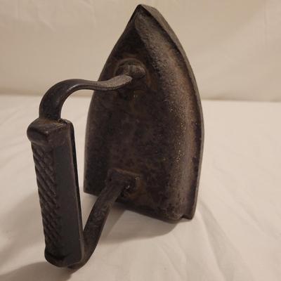 Two Antique Cast Iron Sad Irons (FE-EL)