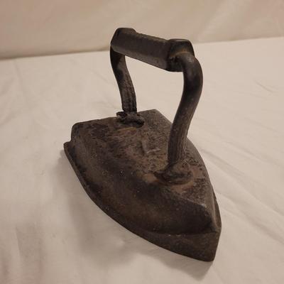 Two Antique Cast Iron Sad Irons (FE-EL)