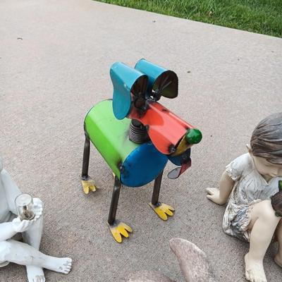 YARD ART