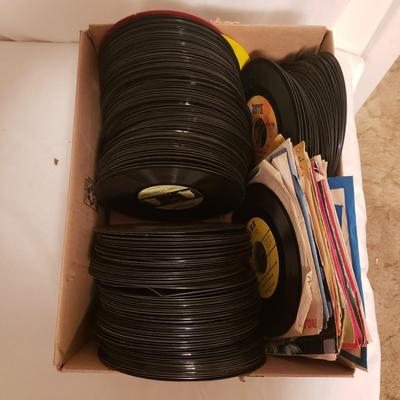Wide Variety of 45's Records (LR-KD)