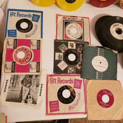 Wide Variety of 45's Records (LR-KD)