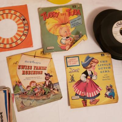 Wide Variety of 45's Records (LR-KD)