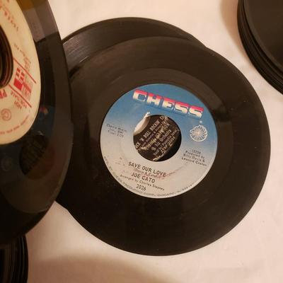 Wide Variety of 45's Records (LR-KD)