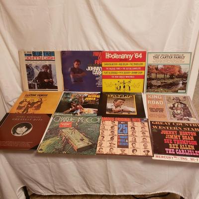 33 LPs-Country Classics W/Gospel, Disco and Christmas (LR-KD)