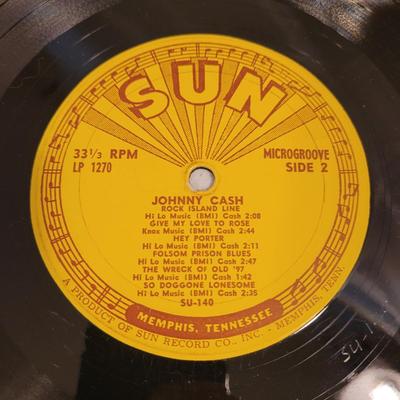 33 LPs-Country Classics W/Gospel, Disco and Christmas (LR-KD)
