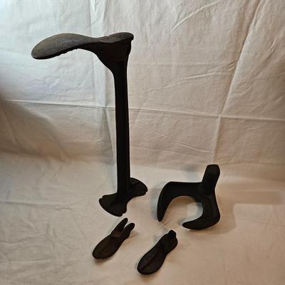 Antique Cast Iron Cobblers Anvil & Shoe Forms (FE-EL)