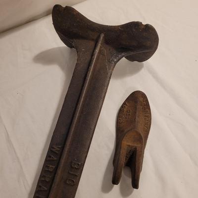 Antique Cast Iron Cobblers Anvil & Shoe Forms (FE-EL)
