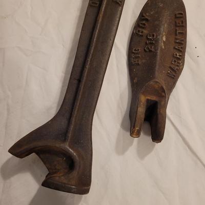 Antique Cast Iron Cobblers Anvil & Shoe Forms (FE-EL)