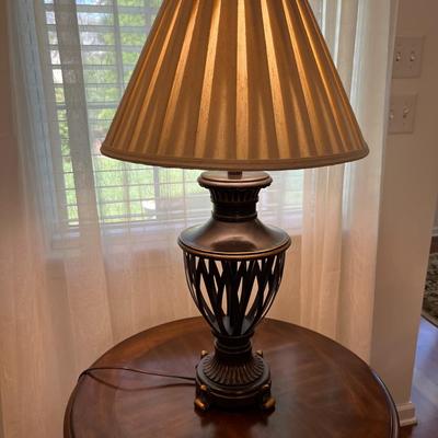 Classic Style Table Lamp with Antique Bronze Plated Base Choice #1 (LR)