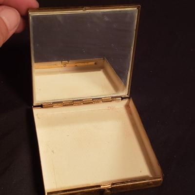 Vanity Treasures (LR-KD)