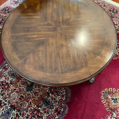 Round Coffee Table (LR)