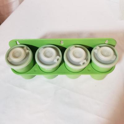 Vintage Tupperware (K-KD)