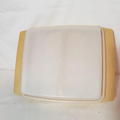 Vintage Tupperware (K-KD)