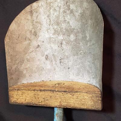 Vintage/Antique Collectable Housewares (K-KD)