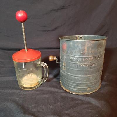 Vintage/Antique Collectable Housewares (K-KD)