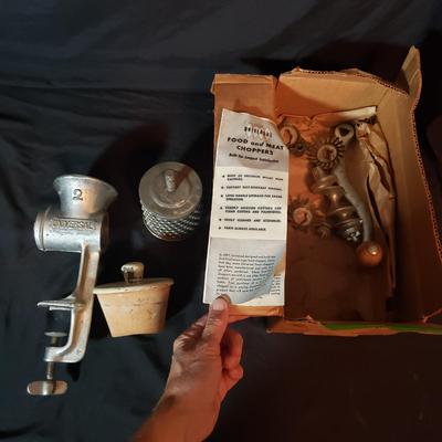 Vintage/Antique Collectable Housewares (K-KD)