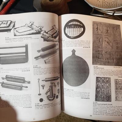 Vintage/Antique Collectable Housewares (K-KD)