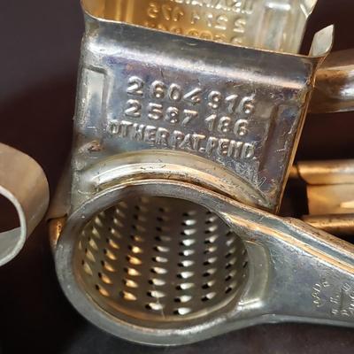 Vintage/Antique Collectable Housewares (K-KD)