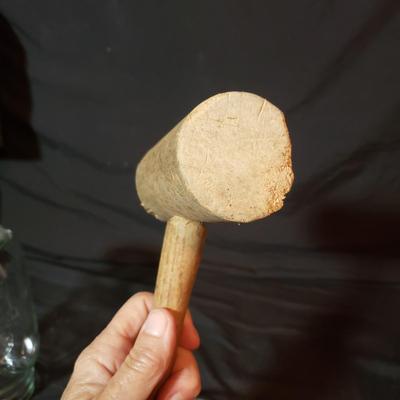 Vintage/Antique Collectable Housewares (K-KD)