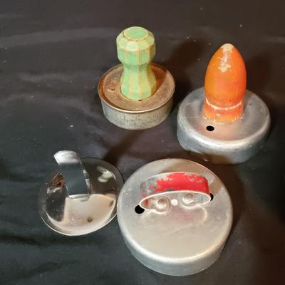 Vintage/Antique Collectable Housewares (K-KD)