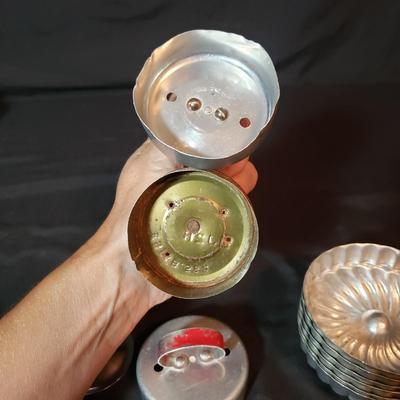 Vintage/Antique Collectable Housewares (K-KD)