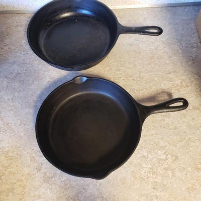 11 Piece Cast Iron Pans (K-KD)