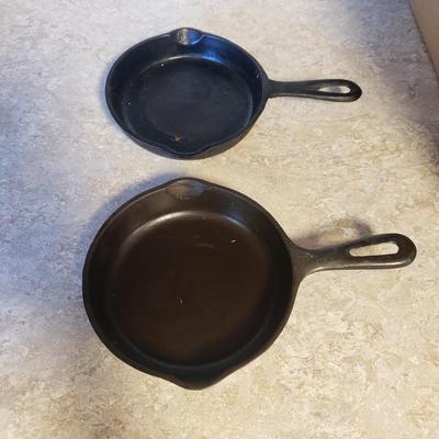11 Piece Cast Iron Pans (K-KD)