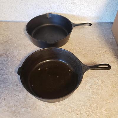 11 Piece Cast Iron Pans (K-KD)