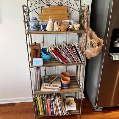 Metal Corner Display Rack NO CONTENTS (K)