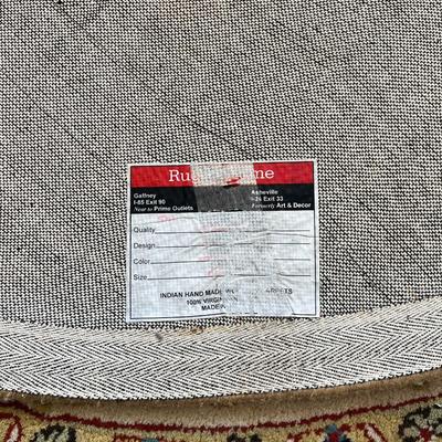 Round Rug (K)