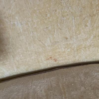 Gold Crushed Velvet Settee (B1)