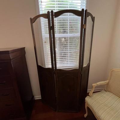 Room Divider (B1)