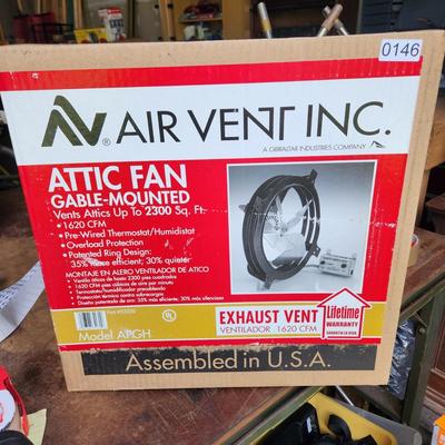 Air Vent Attic Fan Gable Mounted new in Box