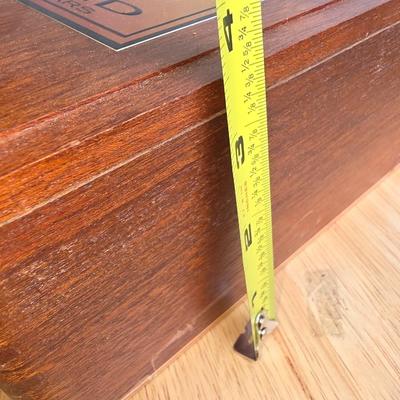 Cigar box
