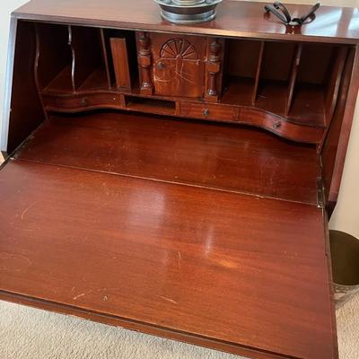 Secretary (B2)
