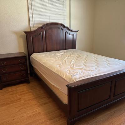 Heritage Canadian Queen Bed Frame and Nightstand