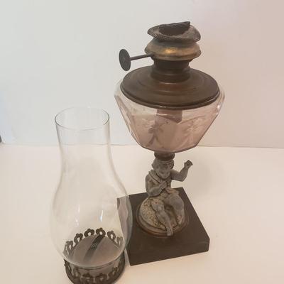 LOT 75F: Antique Cherub & Etched Glass Oil Lamp