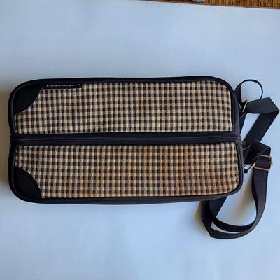 LOT 81G: Longaberger Lot of Various Sized Baskets and Bags