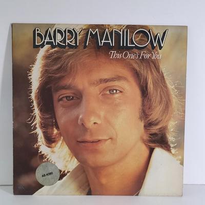 LOT 83D: Twenty Two Vintage Vinyl Records Featuring Neil Diamond, Barry Manilow and More