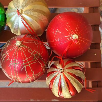 LOT 89G: Tub Full of Jumbo Sized Christmas Ball Ornaments