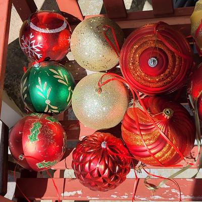 LOT 89G: Tub Full of Jumbo Sized Christmas Ball Ornaments
