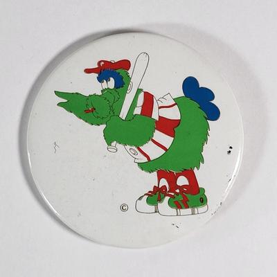 LOT 94D: Vintage Phillies Pins and Black & White Photographs of All-Time Phillies Greats Robin Roberts, Richie Ashburn and More