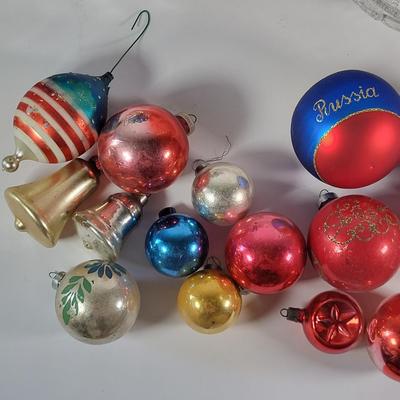 LOT 95D: Pair of Bowls Filled with Assorted Vintage Holiday Ornaments
