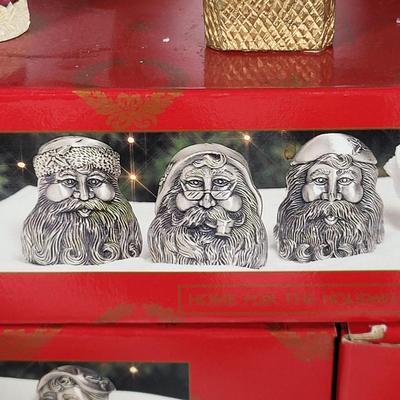 LOT 98D: Various Santa Clause Holiday Figurines and Decorations